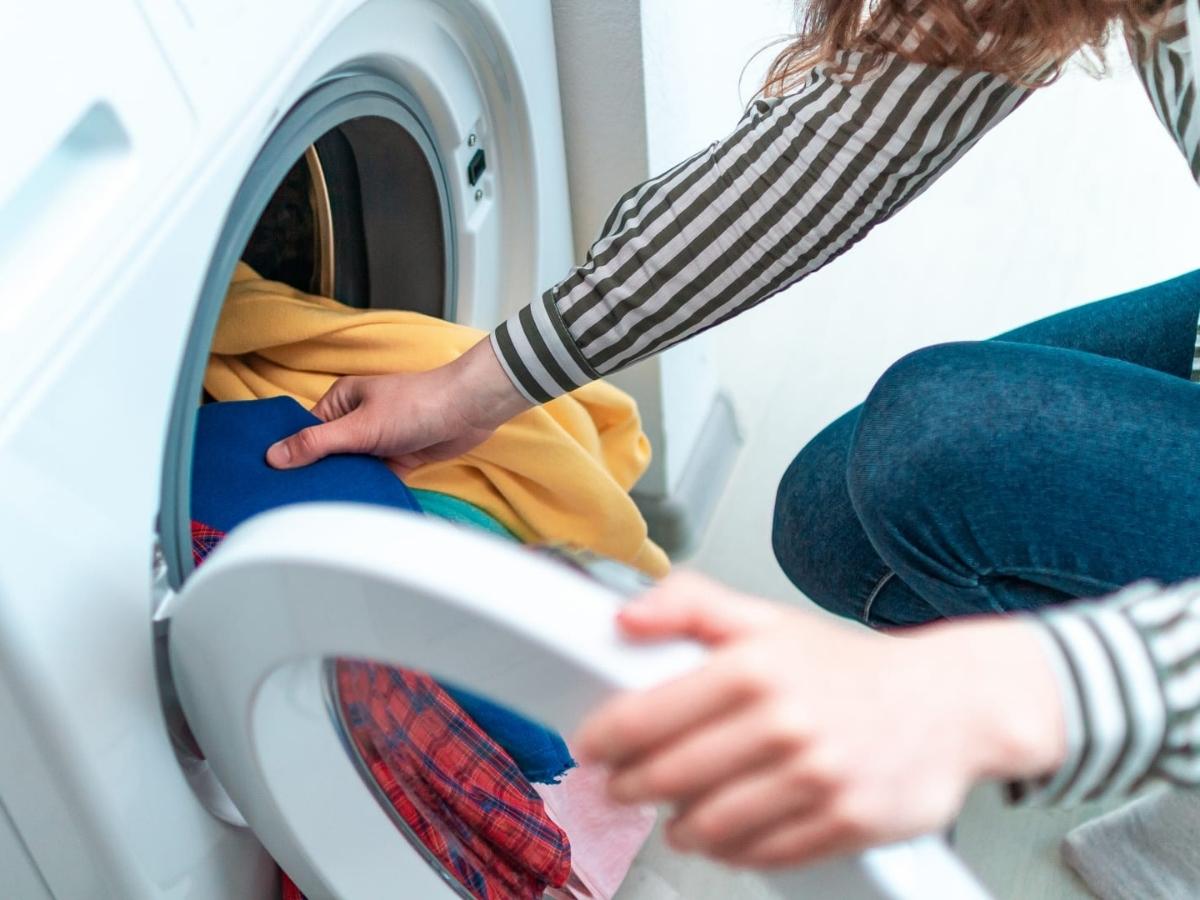 Giặt đồ dơ, quần áo bẩn