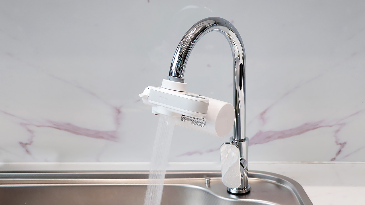 Máy lọc nước tại vòi Mitsubishi Cleansui EF102