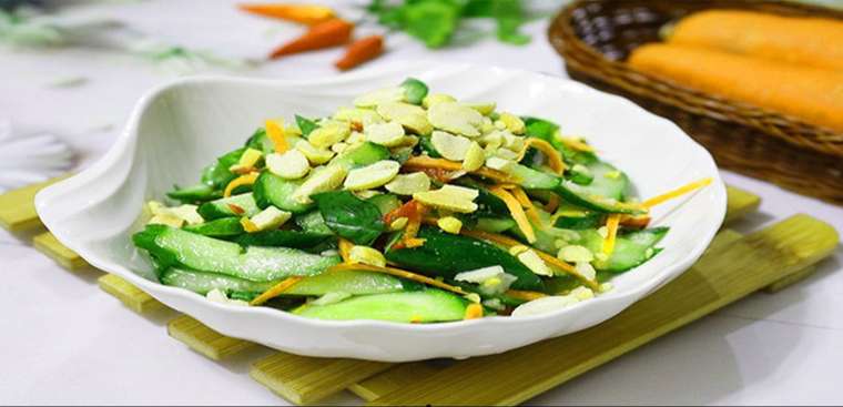 Gỏi dưa leo chay