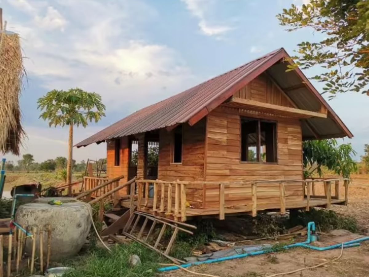 Mẫu nh&agrave; gỗ cấp 4 giản dị, gần gũi ở miền qu&ecirc;