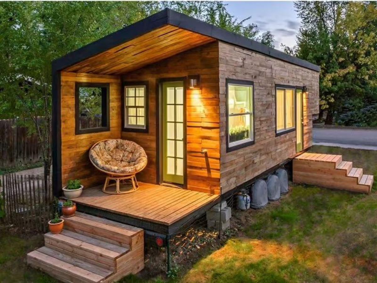 Mẫu nh&agrave; gỗ cấp 4 c&oacute; thiết kế hiện đại độc đ&aacute;o, mới lạ