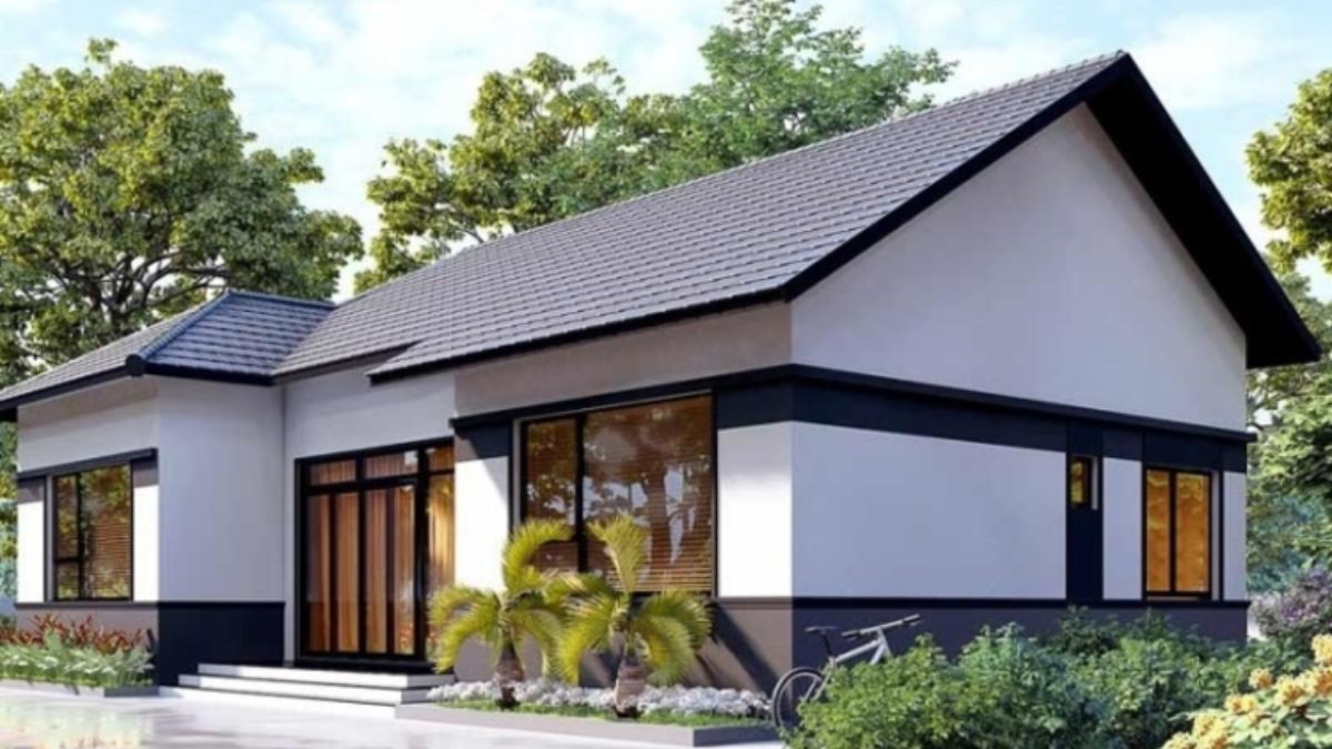 Mẫu nh&agrave; cấp 4 3 ph&ograve;ng ngủ m&aacute;i Nhật với khoảng s&acirc;n rộng r&atilde;i với cửa k&iacute;nh lớn gi&uacute;p căn nh&agrave; dễ d&agrave;ng kết nối với thi&ecirc;n nhi&ecirc;n s&acirc;n vườn b&ecirc;n ngo&agrave;i