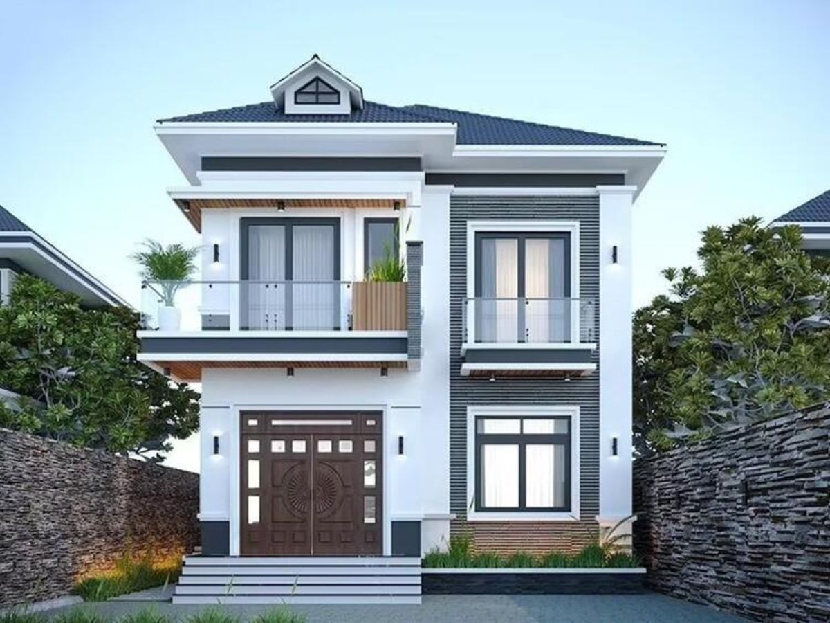 Nh&agrave; vu&ocirc;ng m&aacute;i Th&aacute;i kết hợp với c&acirc;y xanh xung quanh mang đến kh&ocirc;ng gian sống y&ecirc;n b&igrave;nh