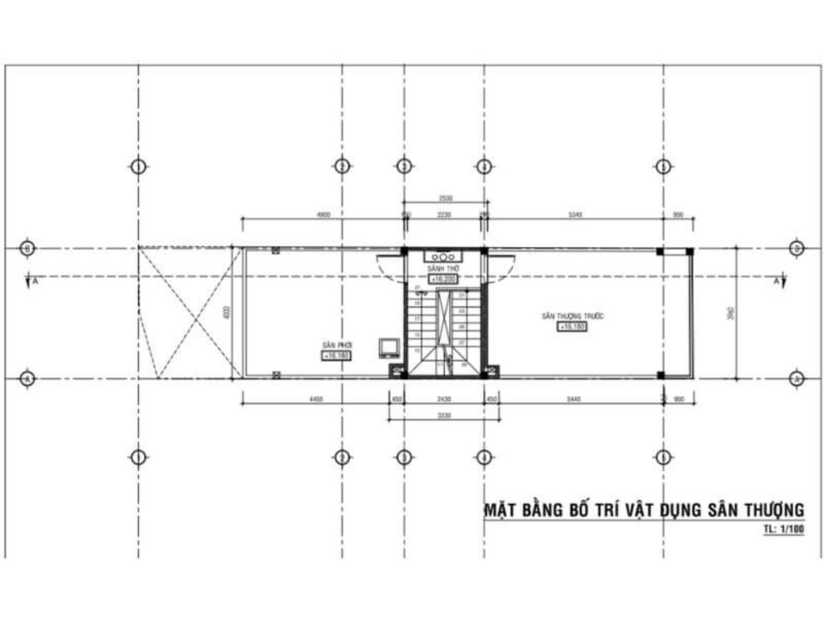 Mặt bằng bố tr&iacute; s&acirc;n thượng gồm 1 ph&ograve;ng thờ, 1 s&acirc;n phơi v&agrave; s&acirc;n thượng rộng tho&aacute;ng ph&iacute;a trước