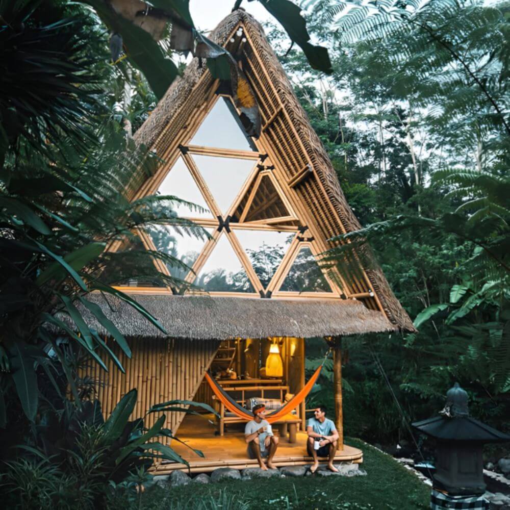 Kh&ocirc;ng gian b&ecirc;n dưới nh&agrave; s&agrave;n c&oacute; thể tận dụng v&agrave;o nhiều mục đ&iacute;ch kh&aacute;c nhau