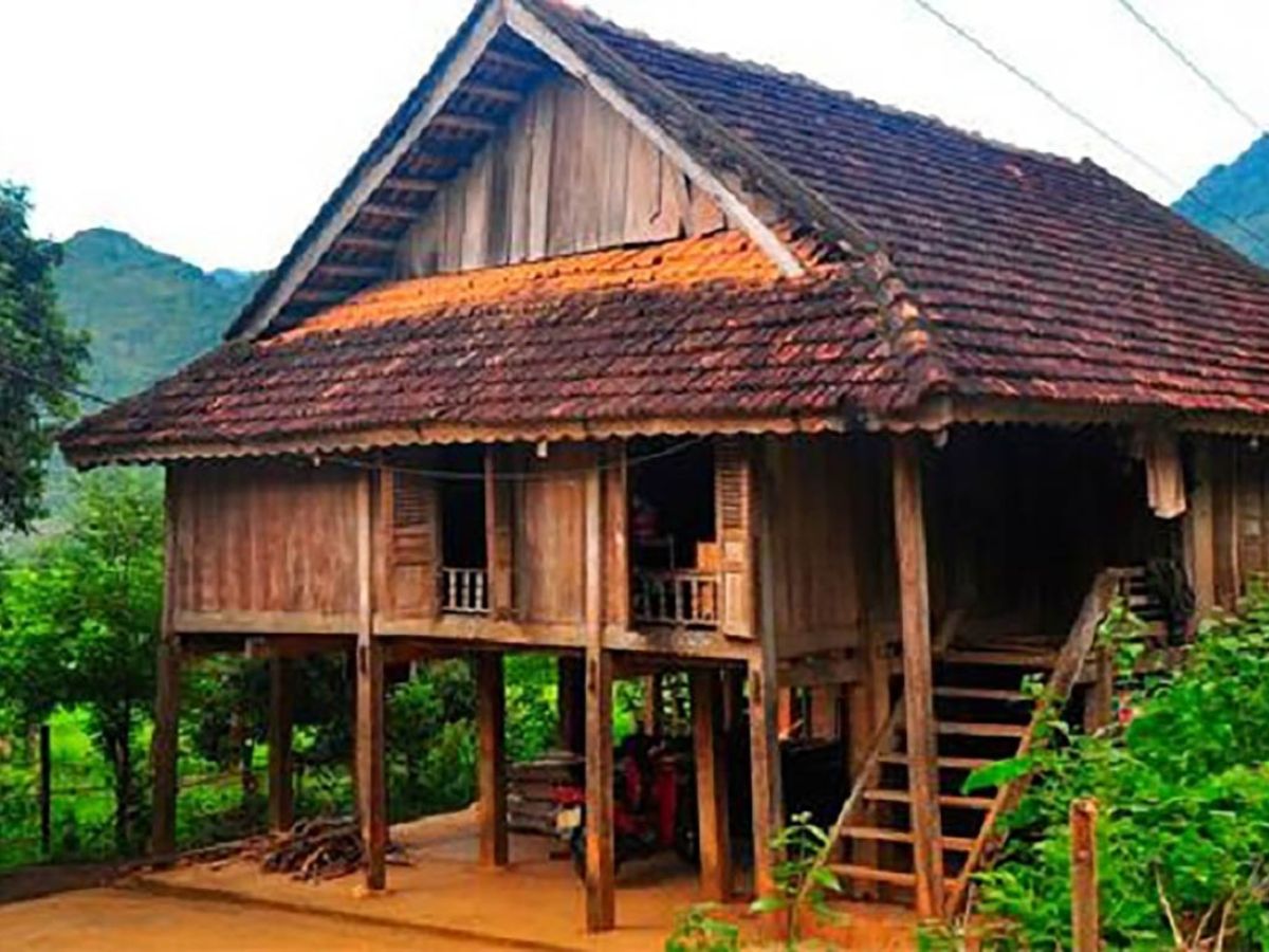 Nh&agrave; s&agrave;n ở T&acirc;y Bắc