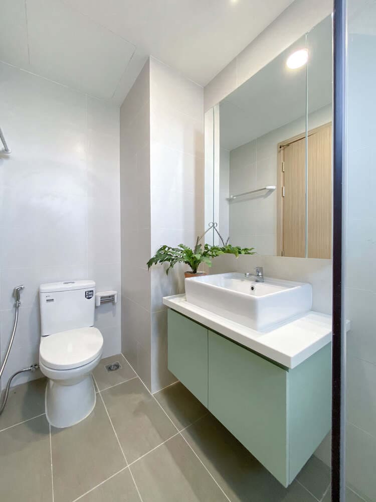 Ý tưởng các mẫu nhà vệ sinh nhỏ đẹp - ưu tiên tối giản