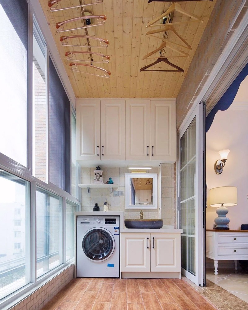 Ban công là khoảng trống thích hợp để làm khu vực giặt phơi