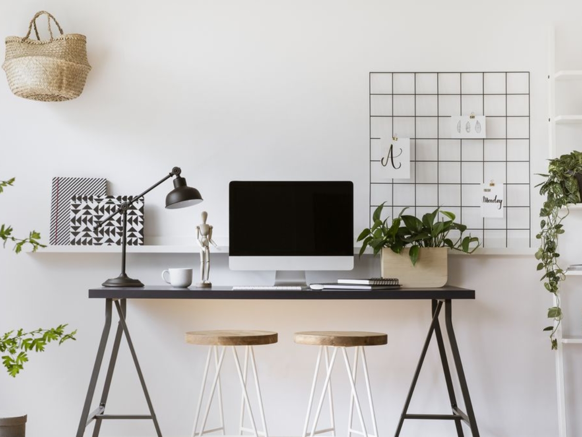 Dọn dẹp là cách tốt nhất để tạo ra một góc làm việc ấn tượng