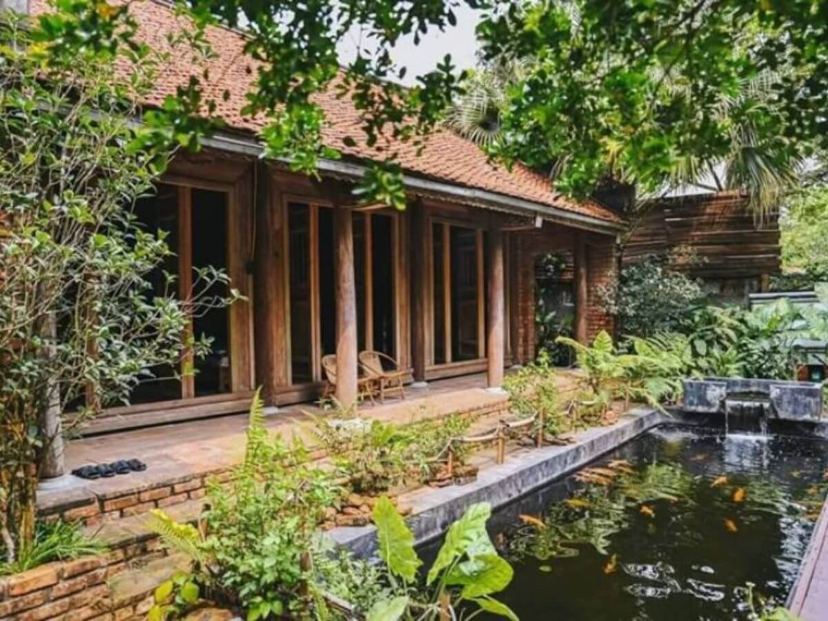 Thiết kế hồ c&aacute; cho gỗ s&acirc;n vườn 3 gian