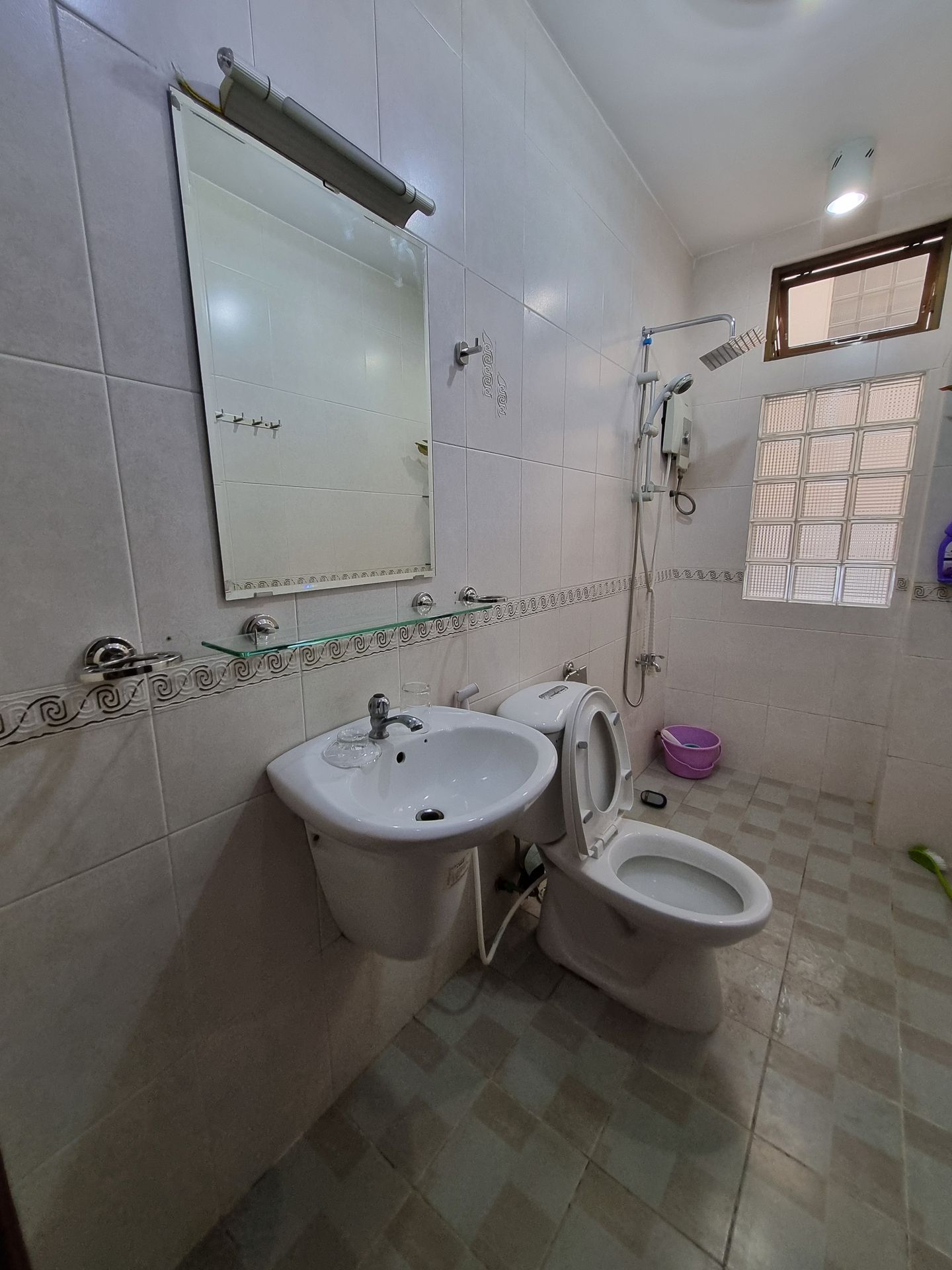 hình ảnh lắp đặt thực tế cho khách hàng của HITA