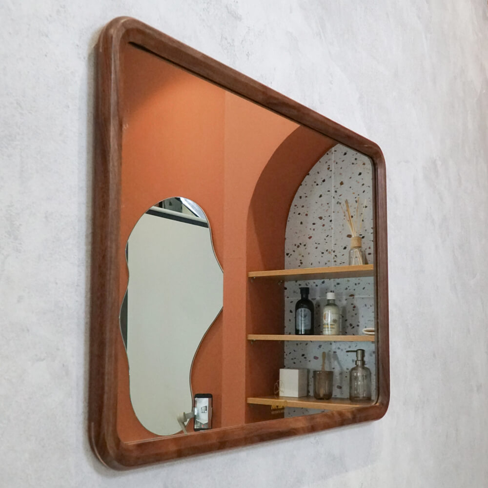 Gương khung gỗ Óc Chó M.A.D