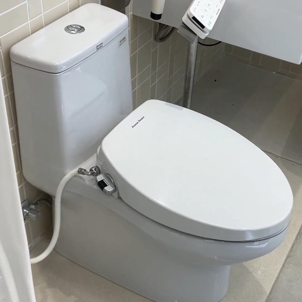 Bồn cầu 1 khối American Standard VF-1858S (VF1858S) nắp rửa cơ Slim