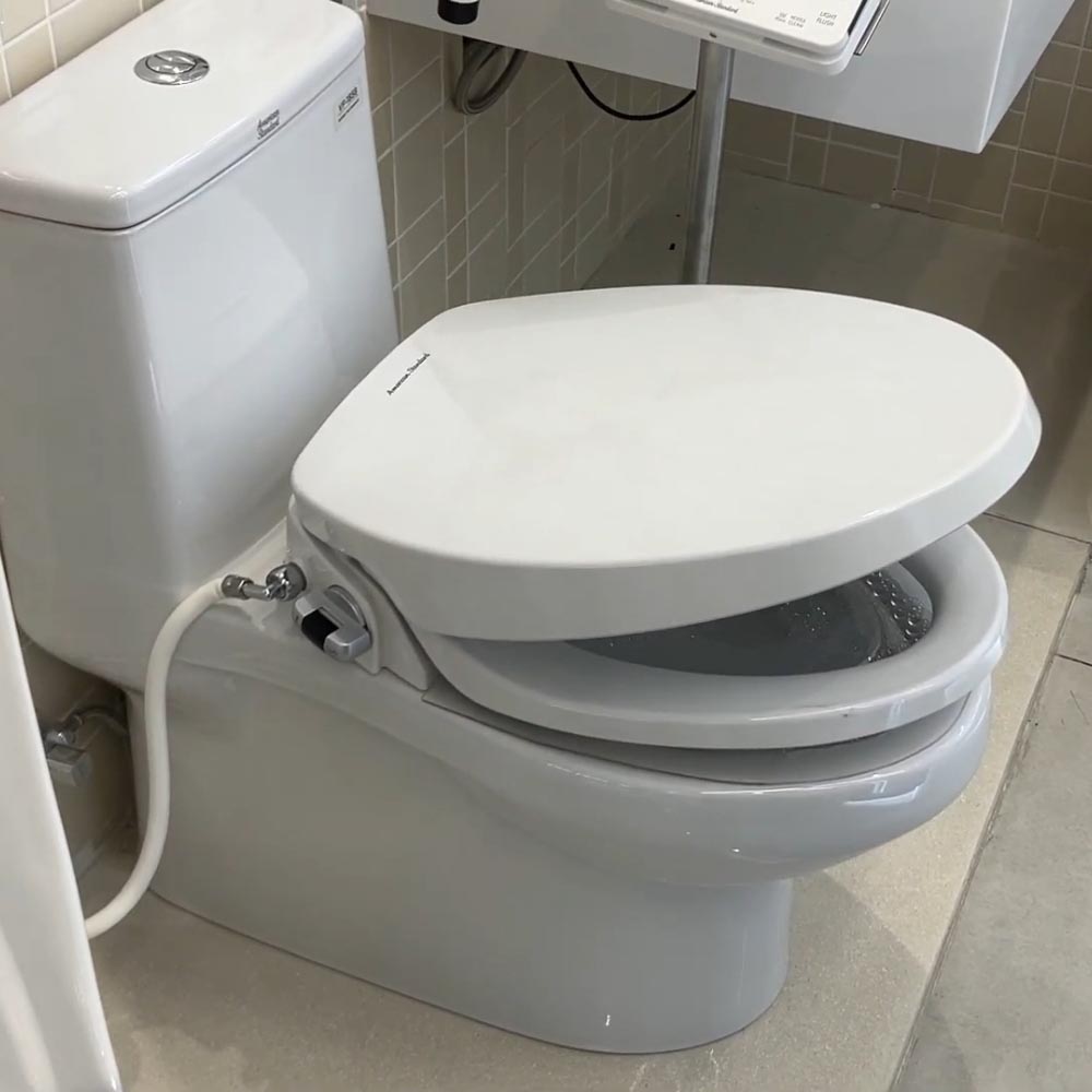 Bồn cầu 1 khối American Standard VF-1858S (VF1858S) nắp rửa cơ Slim