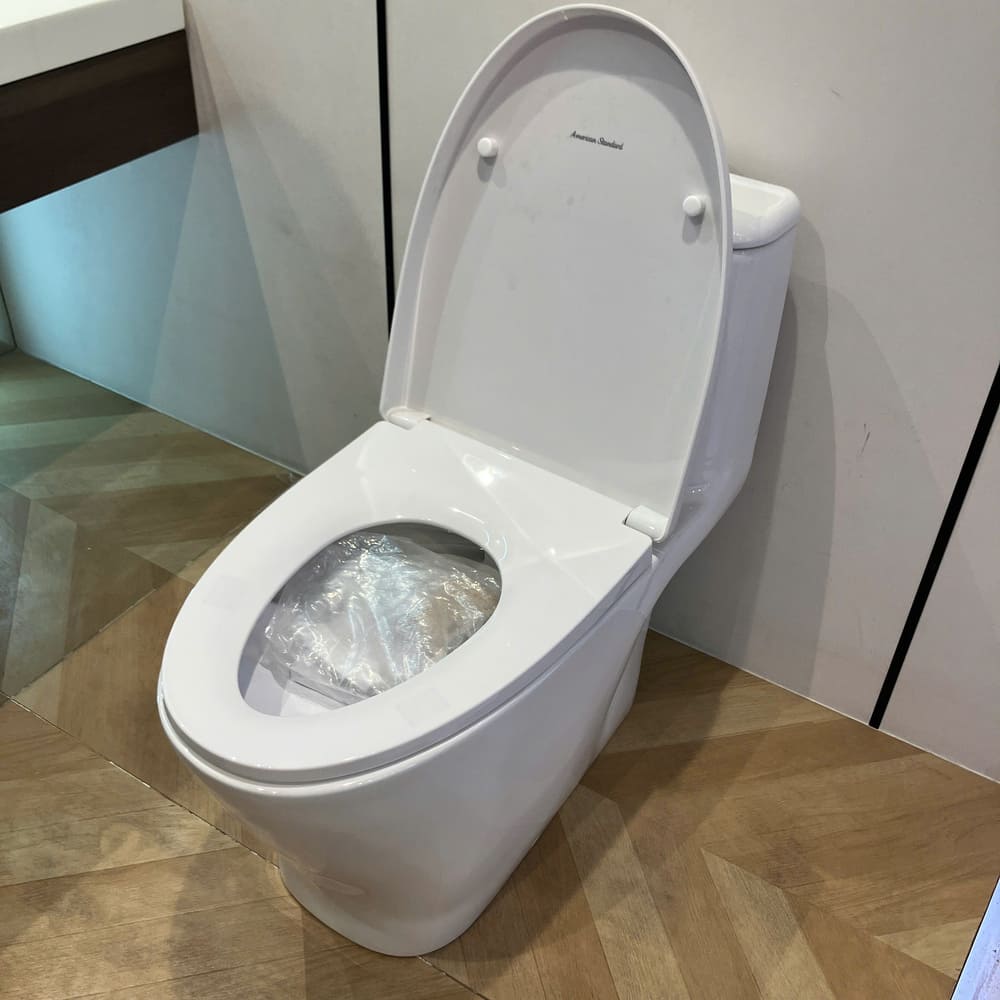 Bồn cầu 1 khối American Standard VF-1862 (VF1862) nắp êm dòng Loven