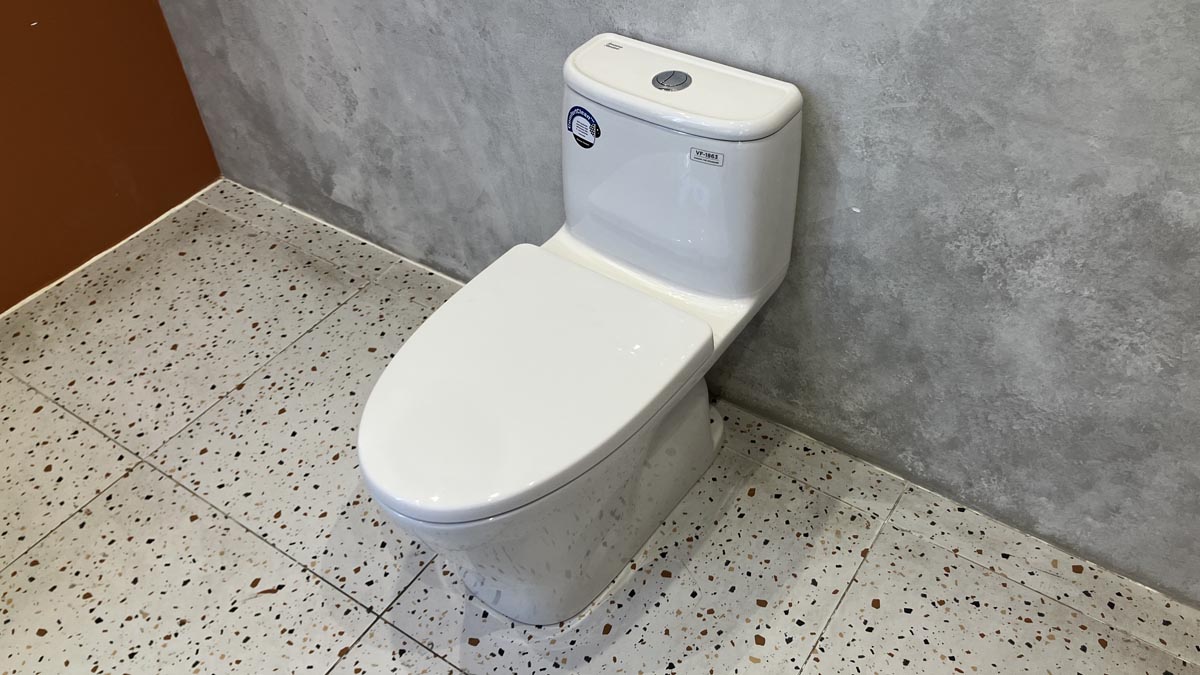 Bồn cầu 1 khối American Standard VF-1863 (VF1863) nắp êm dòng Loven