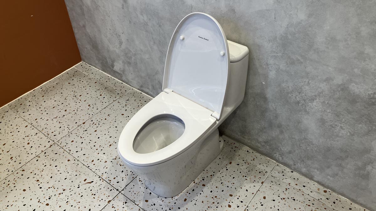 Bồn cầu 1 khối American Standard VF-1863 (VF1863) nắp êm dòng Loven