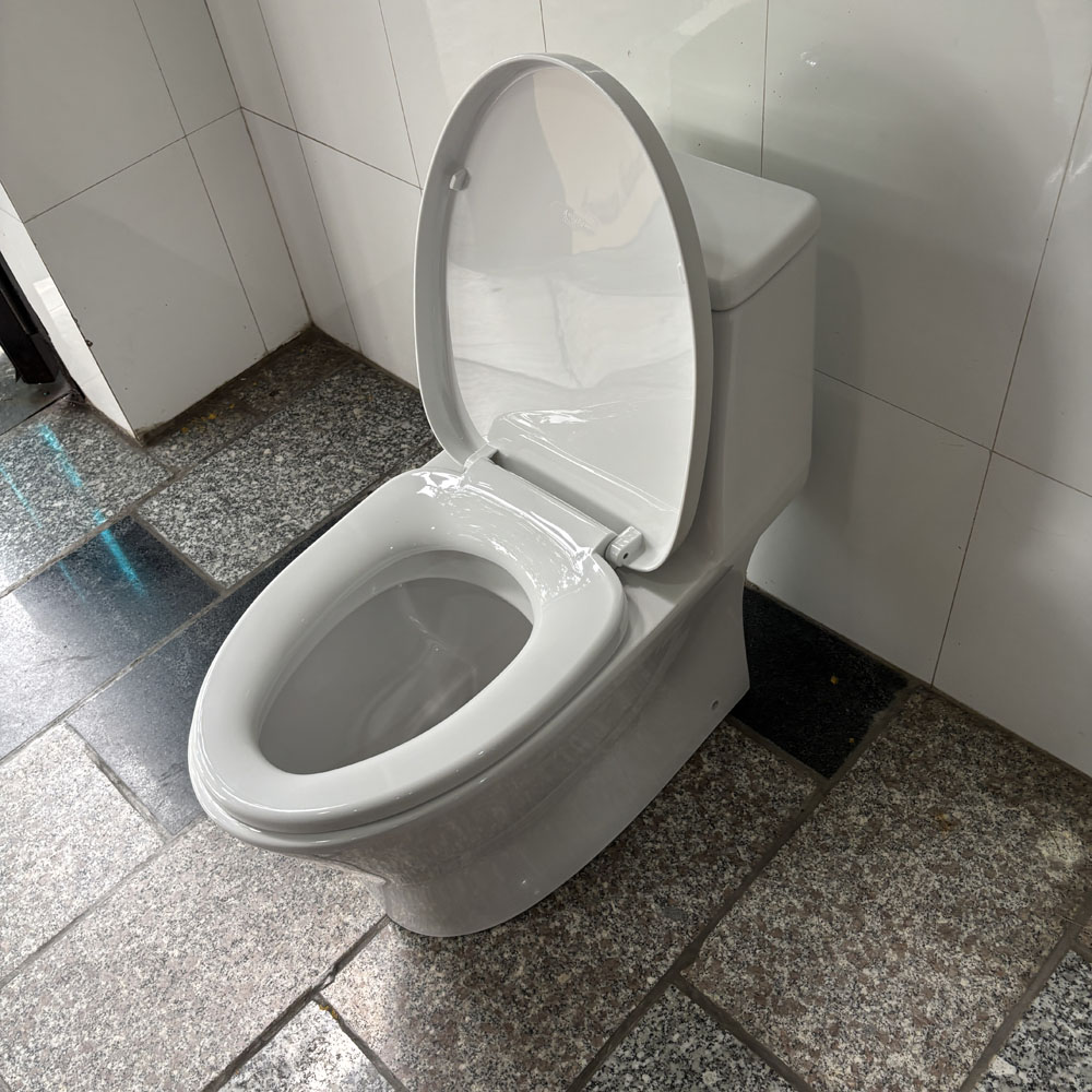 Bồn cầu 1 khối thoát ngang American Standard VF-2530P (VF2530P)