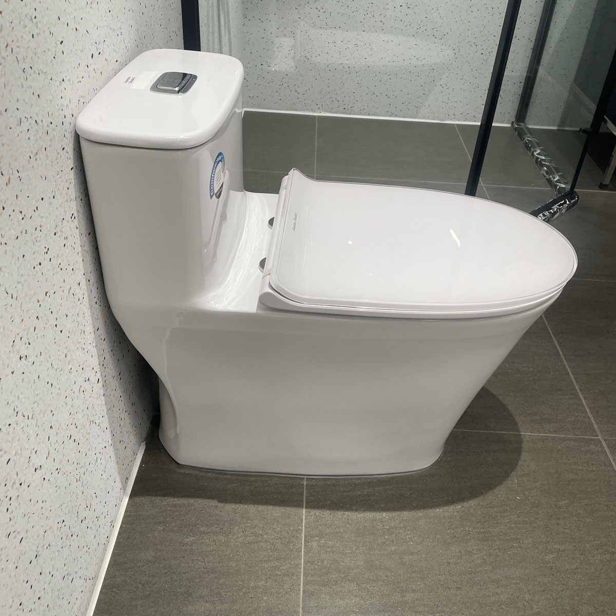 Bồn cầu 1 khối American Standard WP-1880 (WP1880) nắp êm dòng Signature