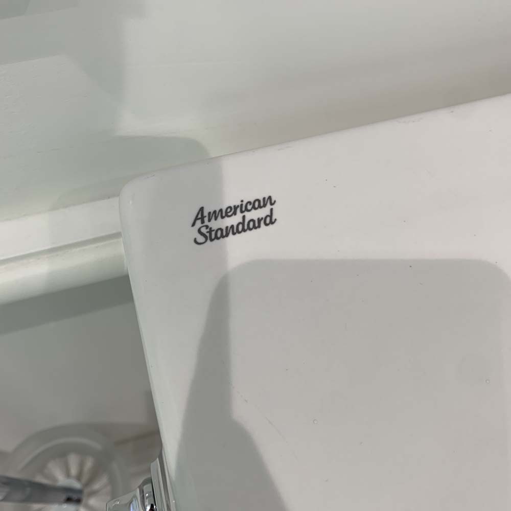 Bồn cầu 1 khối American Standard WP-2025 (WP2025) nắp êm dòng Kastello