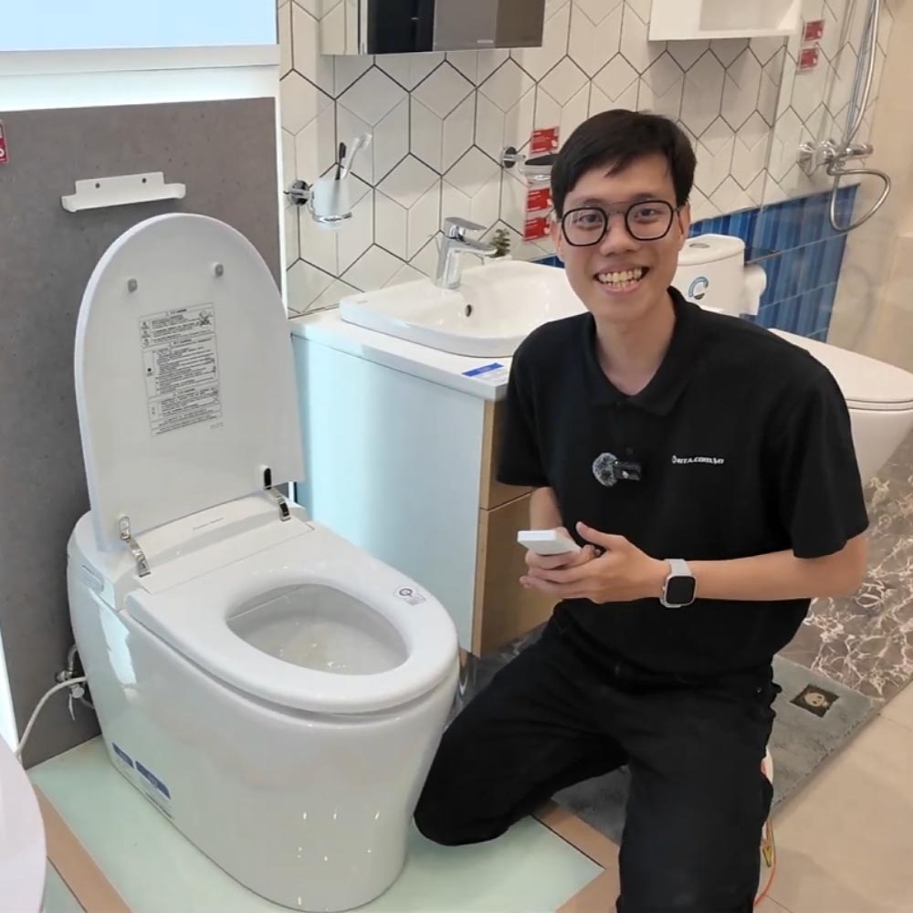 Bồn cầu điện tử thông minh American Standard WP-70DY (WP70DY)