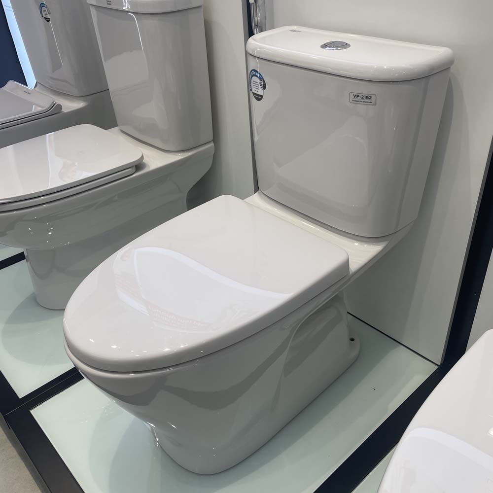 Bồn cầu 2 khối American Standard VF-2162 (VF2162) nắp êm dòng Loven