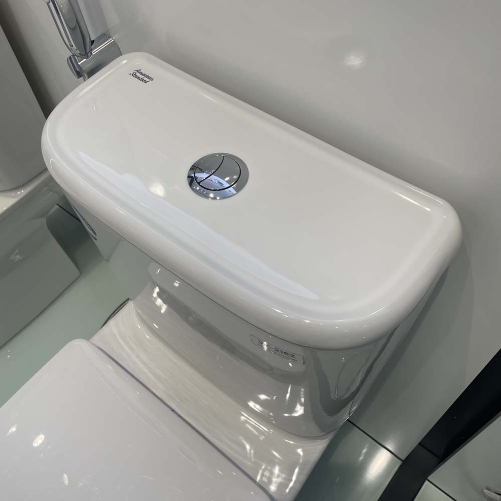 Bồn cầu 2 khối American Standard VF-2162 (VF2162) nắp êm dòng Loven