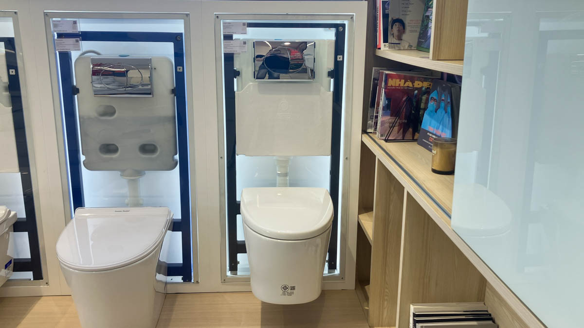 Bồn cầu treo tường American Standard WP-2265 (WP2265) nắp êm dòng Loven