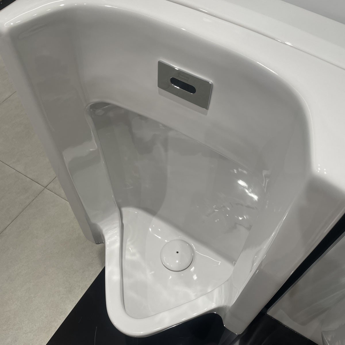 Bồn tiểu nam treo tường American Standard cảm ứng WP-6506 (WP6506)