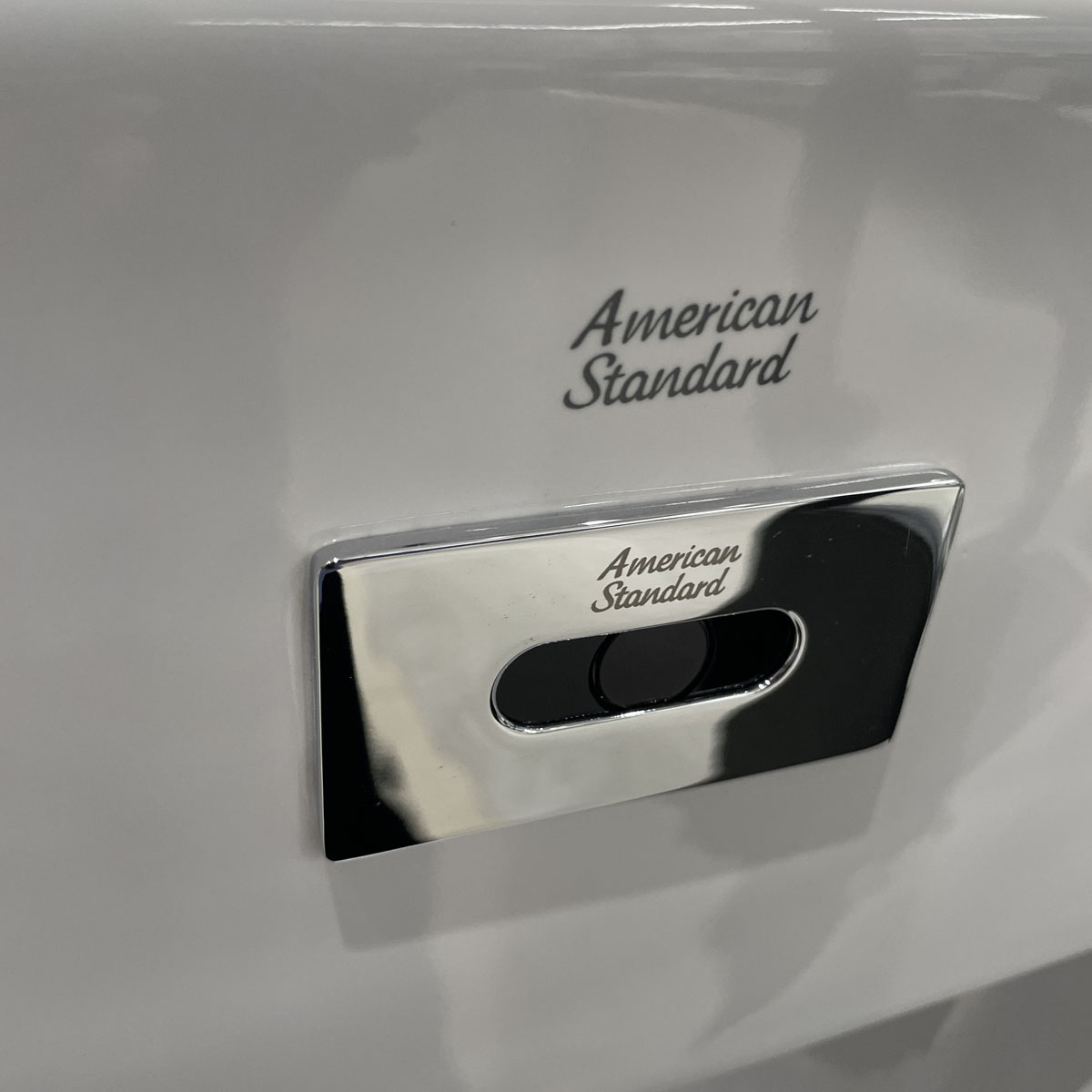 Bồn tiểu nam treo tường American Standard cảm ứng WP-6507 (WP6507)