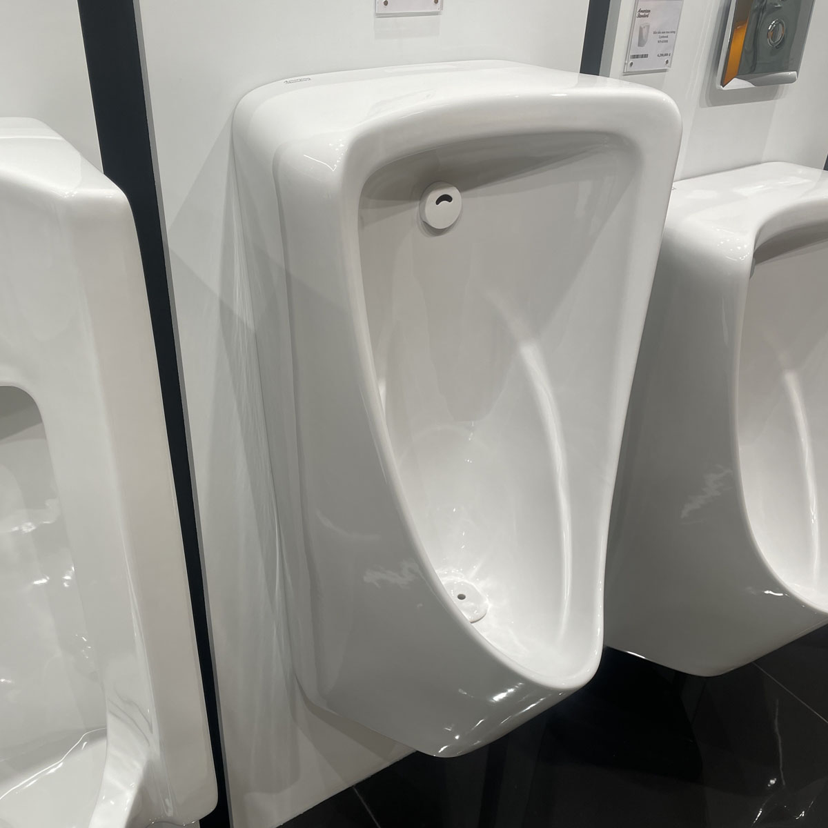 Bồn tiểu nam treo tường cảm ứng American Standard WP-6519AC (WP6519AC)