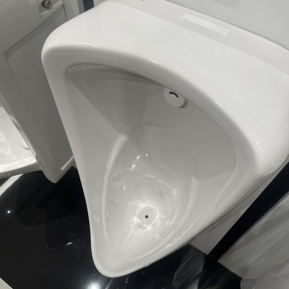 Bồn tiểu nam treo tường cảm ứng American Standard WP-6519AC (WP6519AC)