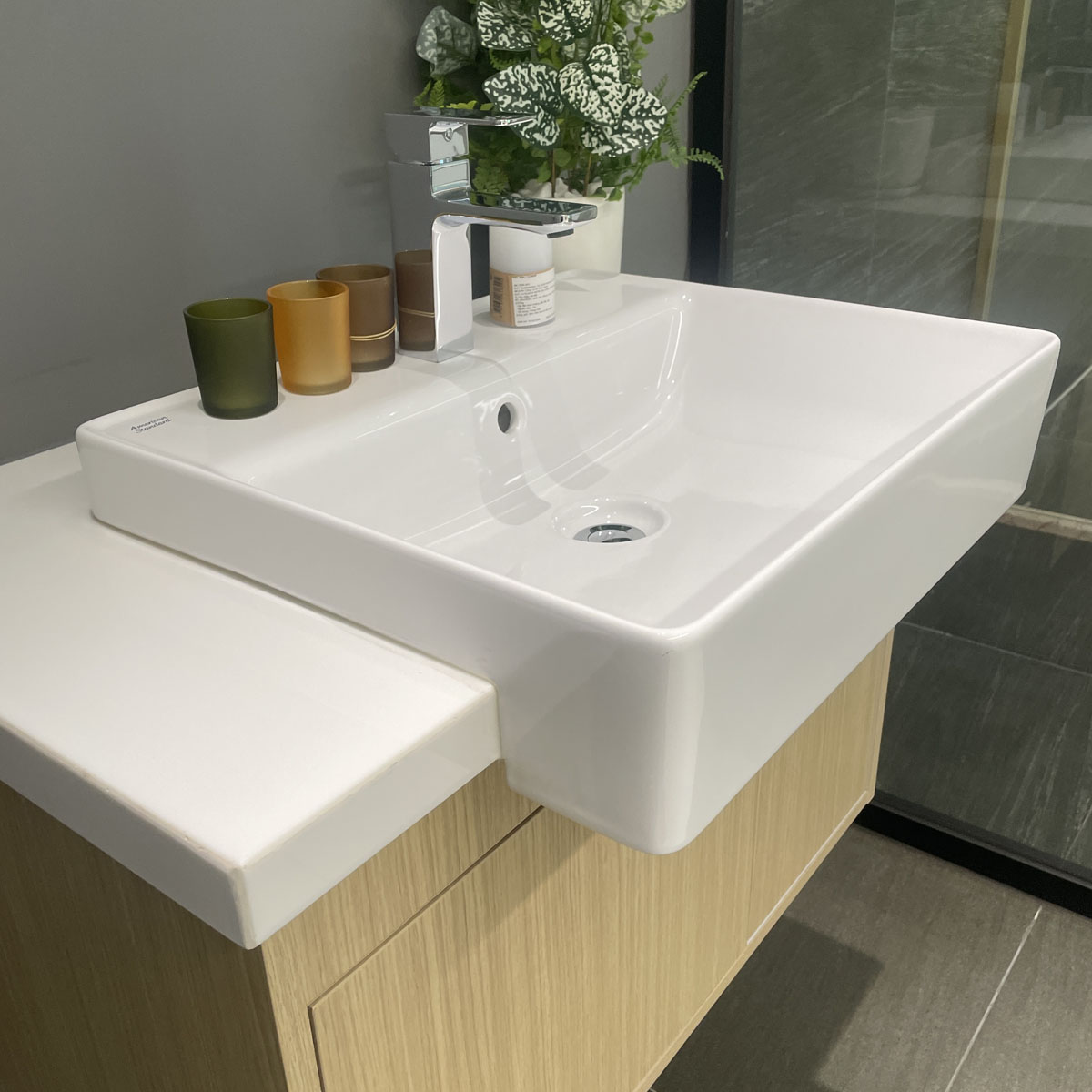 Chậu rửa mặt lavabo bán âm American Standard WP-F419 (WPF419)