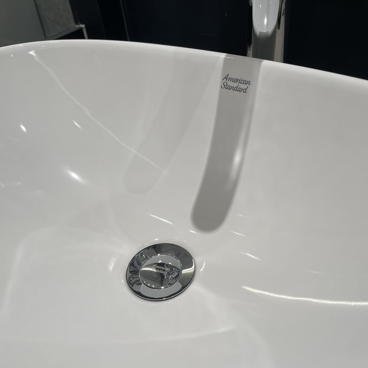 Chậu lavabo đặt bàn American Standard WP-F633 (WPF633)