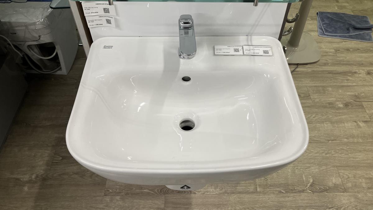 Chậu lavabo American Standard VF-0262+VF-7062 treo tường chân lửng Loven (VF0262 + VF7062)