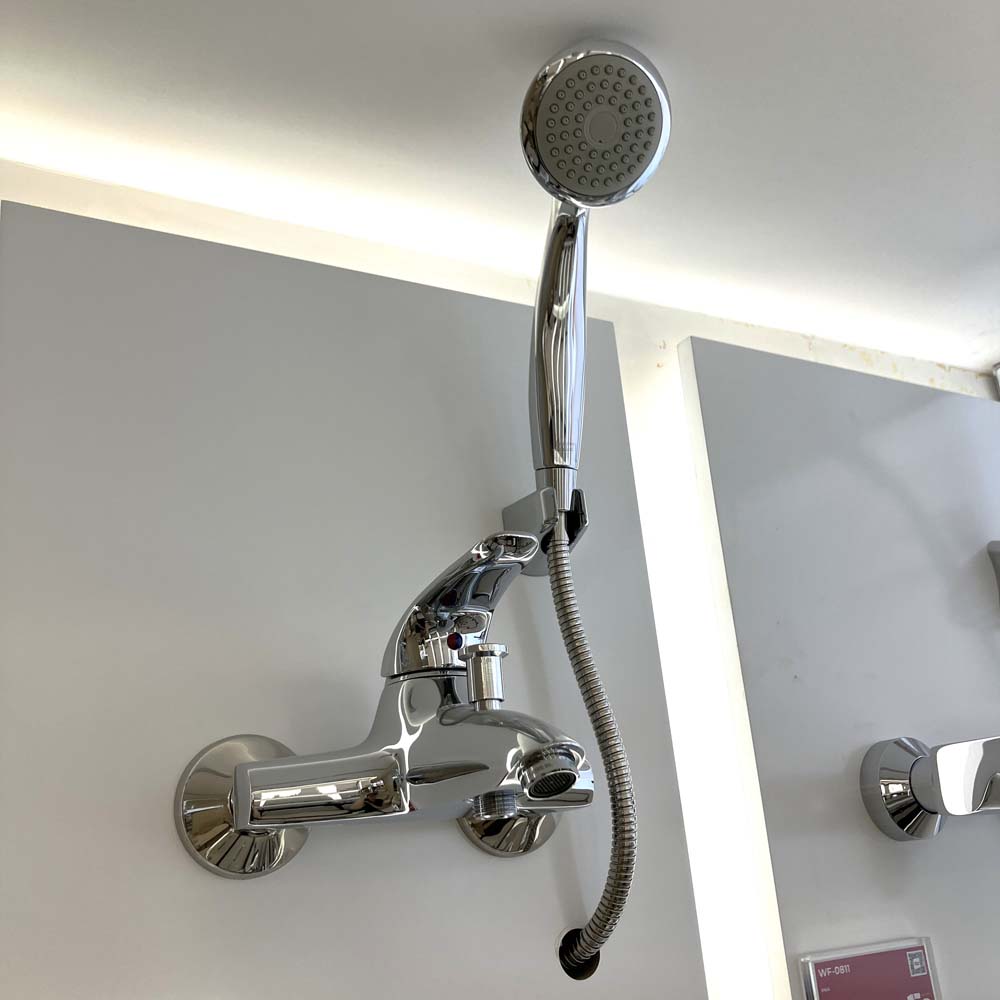 Vòi sen nóng lạnh American Standard WF-1511 (WF1511)