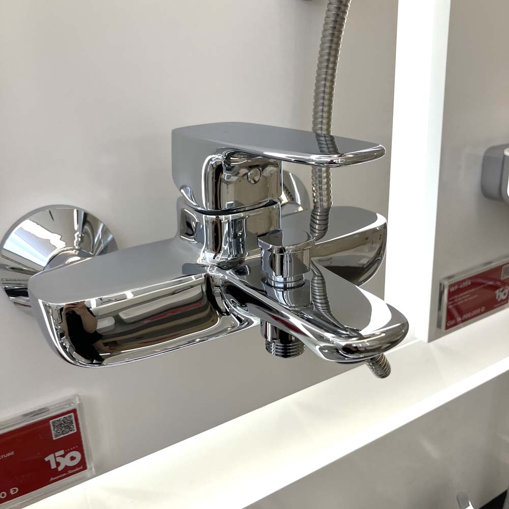 Sen tắm gắn tường American Standard WF-1711 (WF1711) nóng lạnh