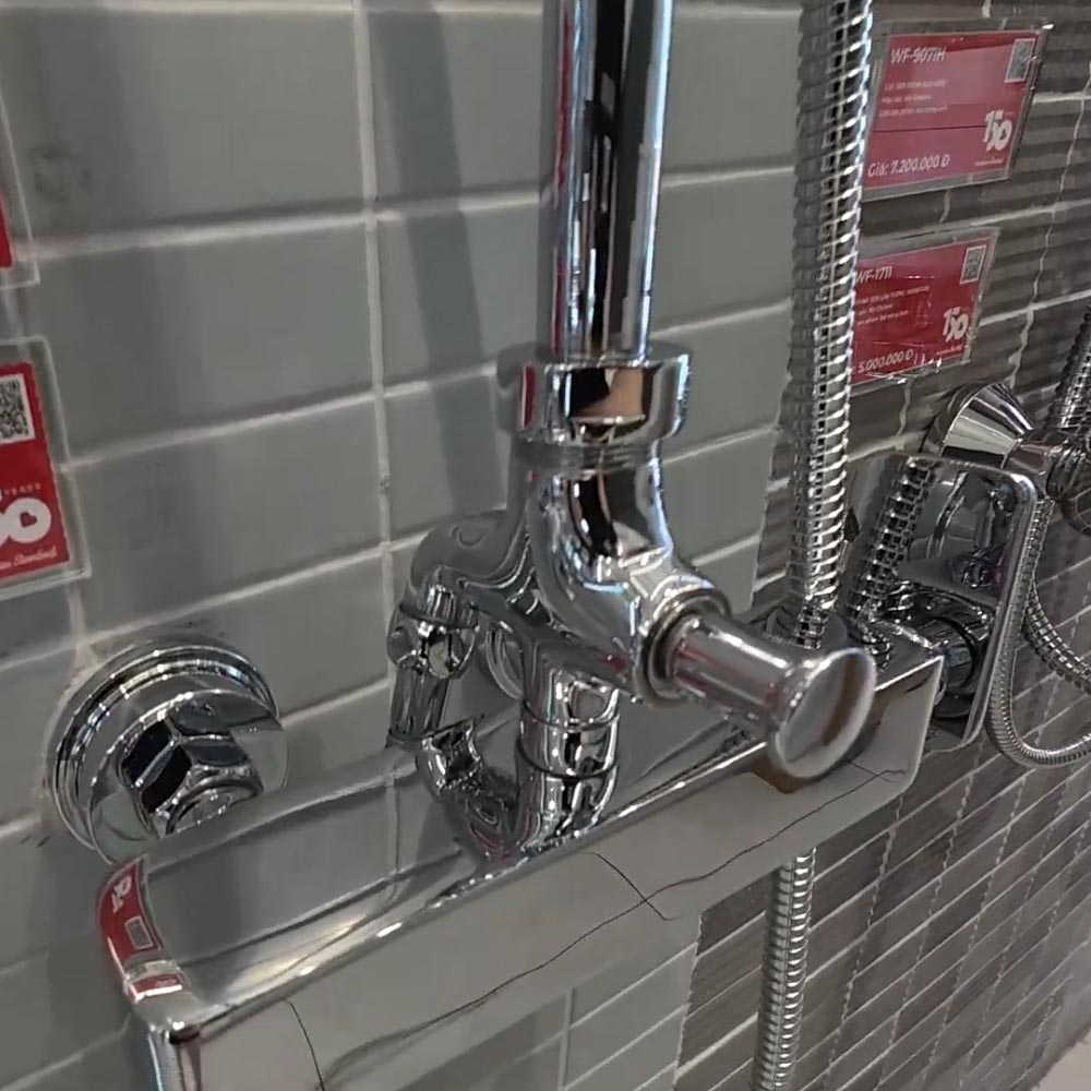 Củ sen tắm nóng lạnh American Standard WF-3672 (WF3672)