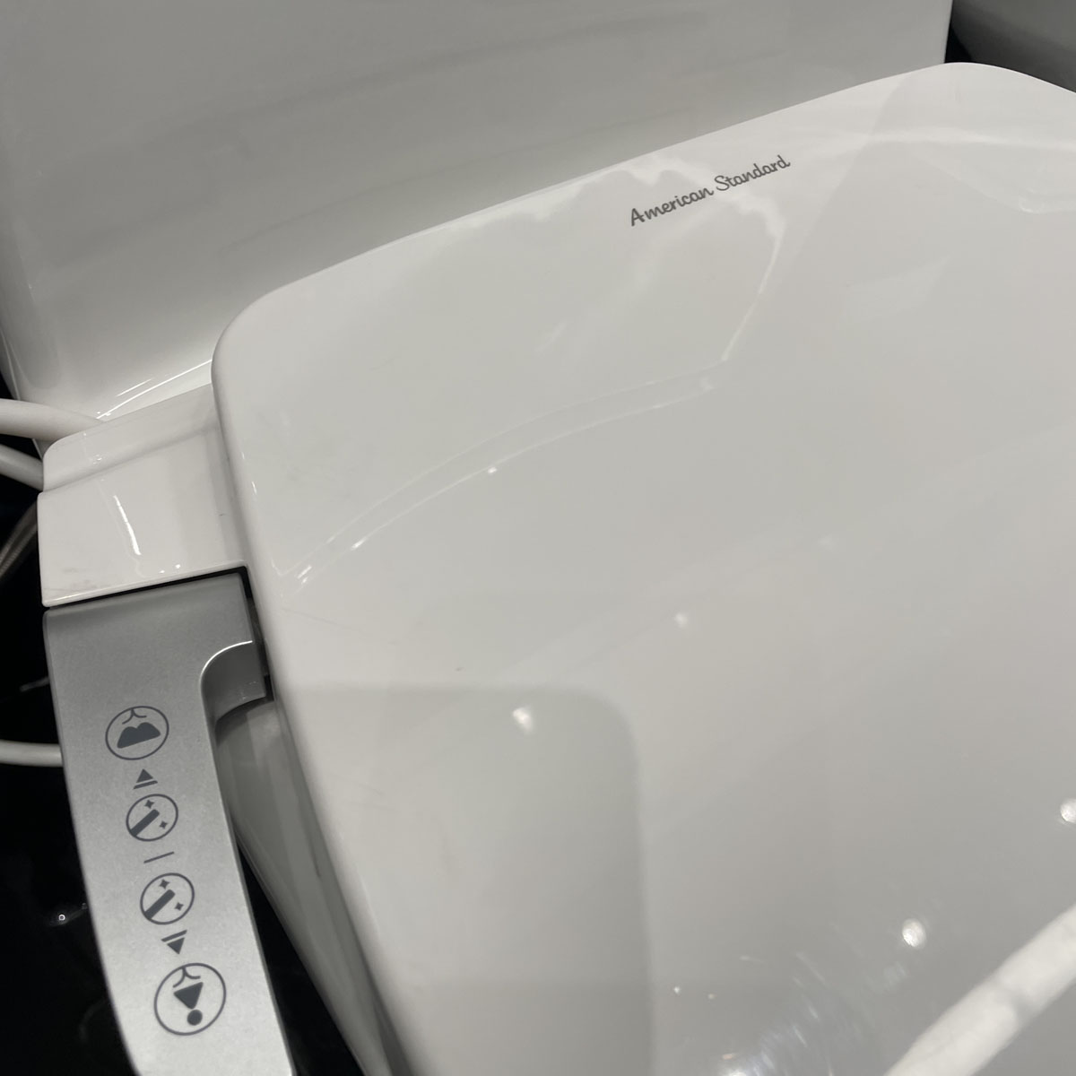 Nắp rửa cơ Slim 3 American Standard CSCFA650