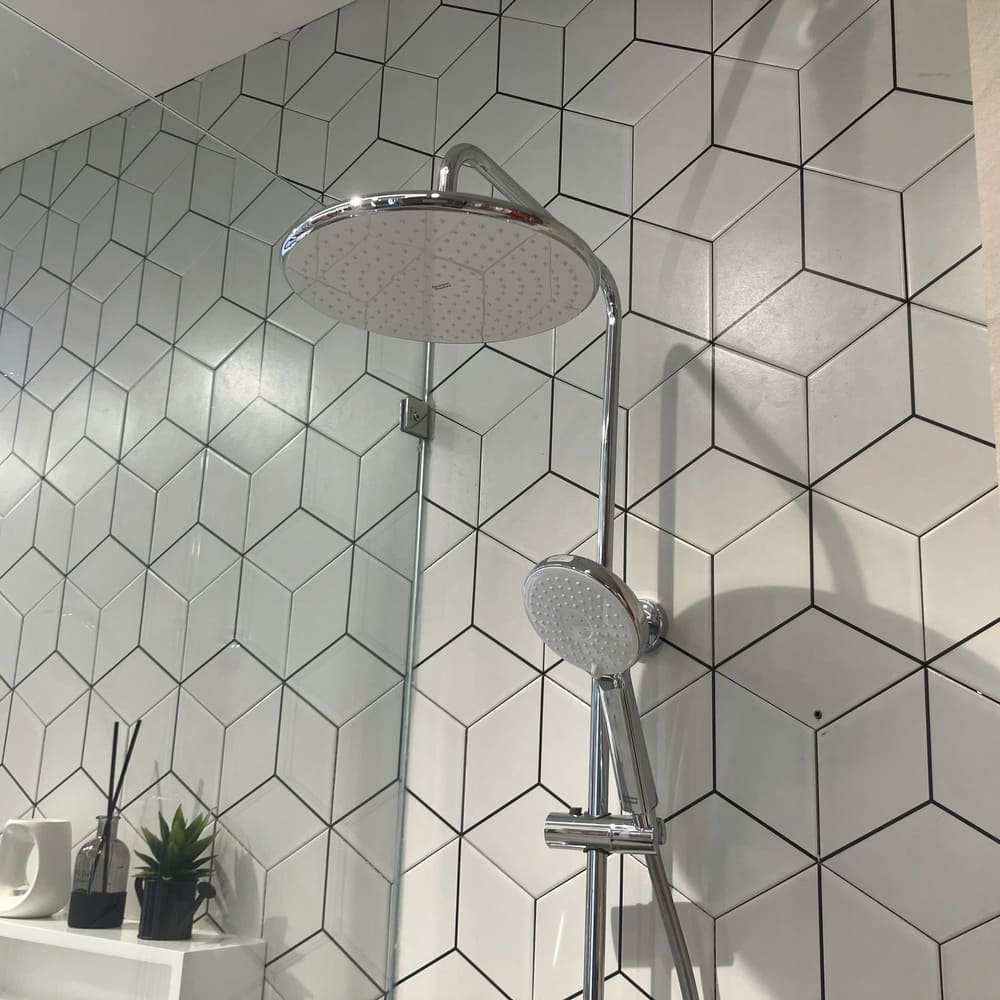 Bộ sen tắm cây đứng cảm biến nhiệt độ Loven American Standard WF-1M13 (WF1M13)