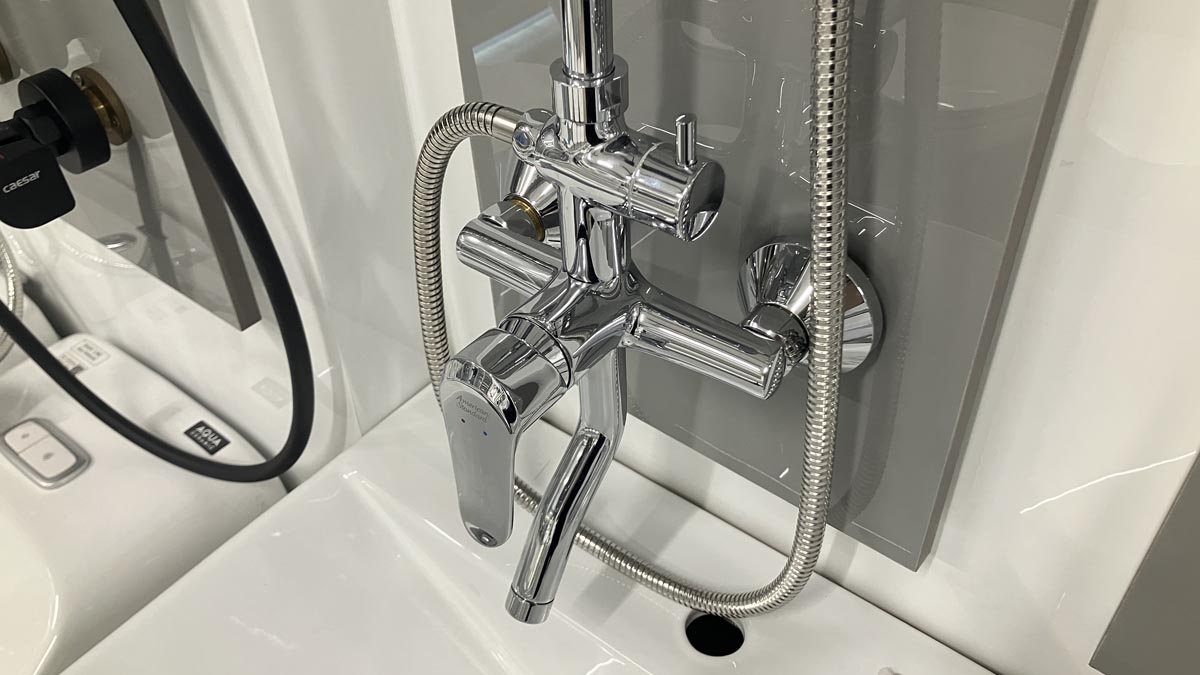 Sen cây tắm nóng lạnh American Standard Neo Modern WF-9088 (WF9088)