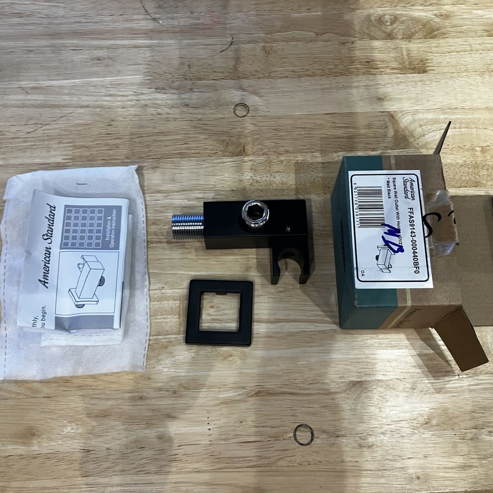 Co nối kèm gác sen vuông EasySET American Standard FFAS9143