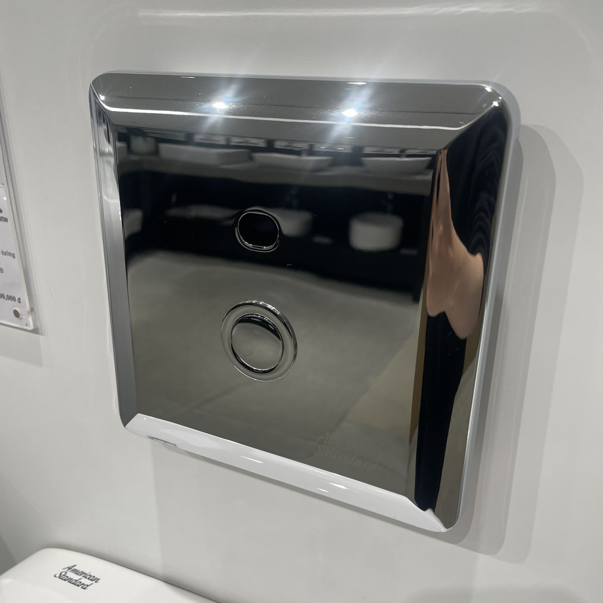 Van xả tiểu cảm ứng âm tường American Standard WF-8603 (WF8603)