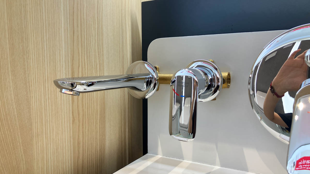 Vòi lavabo âm tường American Standard WF-1M04 (WF1M04) nóng lạnh Loven - 3