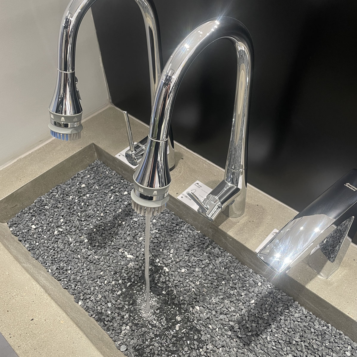 Vòi bếp dây rút với đầu phun American Standard WF-5634 (WF5634)