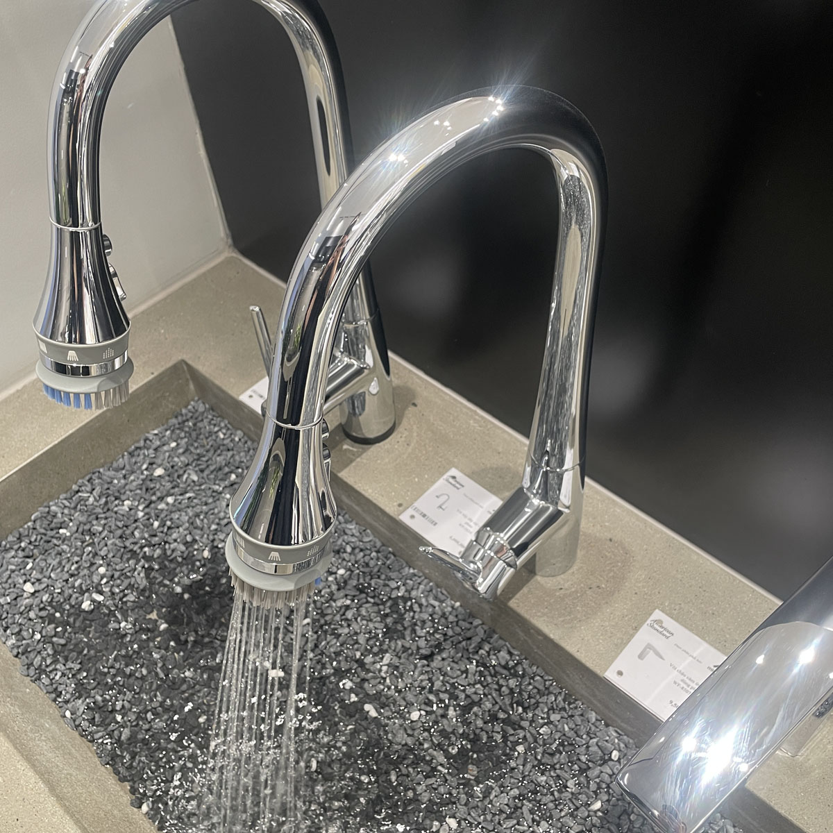 Vòi bếp dây rút với đầu phun American Standard WF-5634 (WF5634)