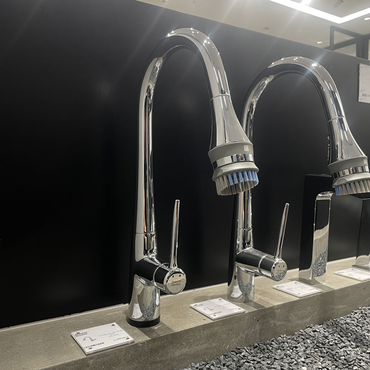 Vòi bếp cảm ứng với đầu phun American Standard WF-5644 (WF5644)