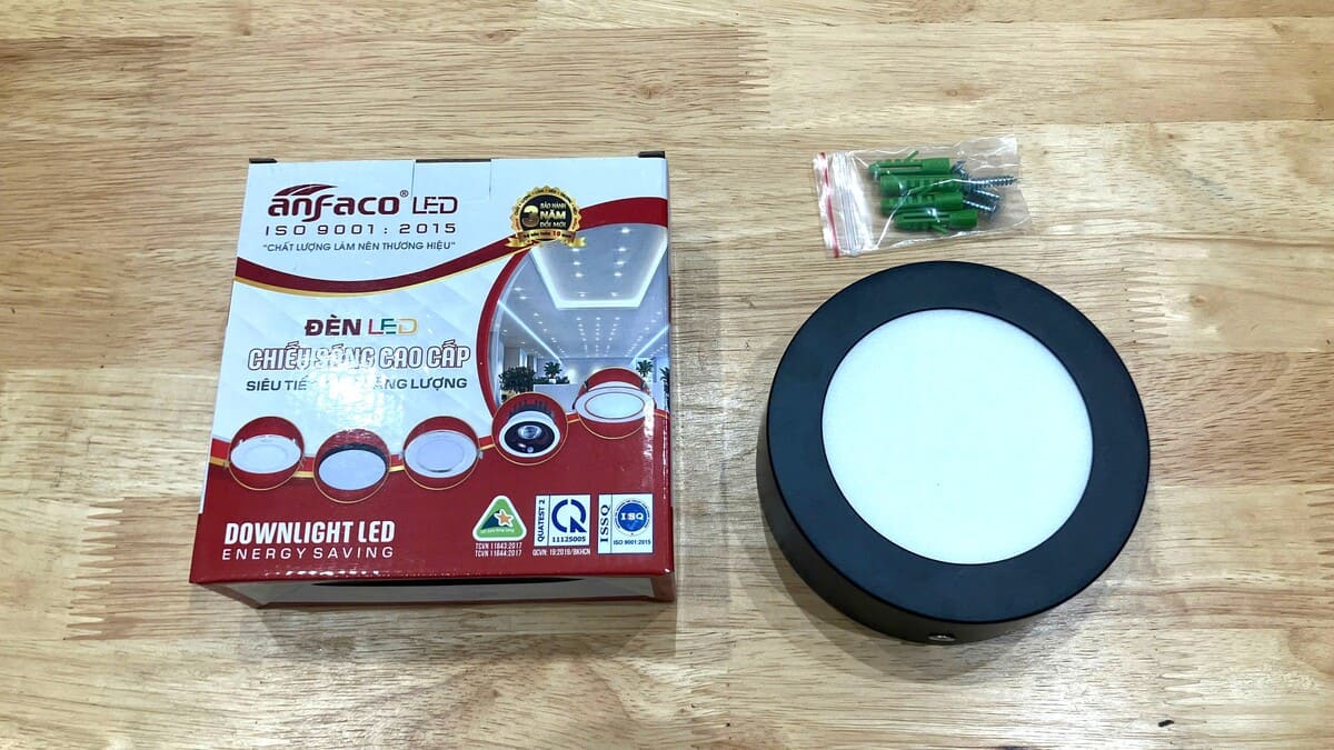 Đèn LED ốp trần nổi Anfaco 555 Đen LED 6W