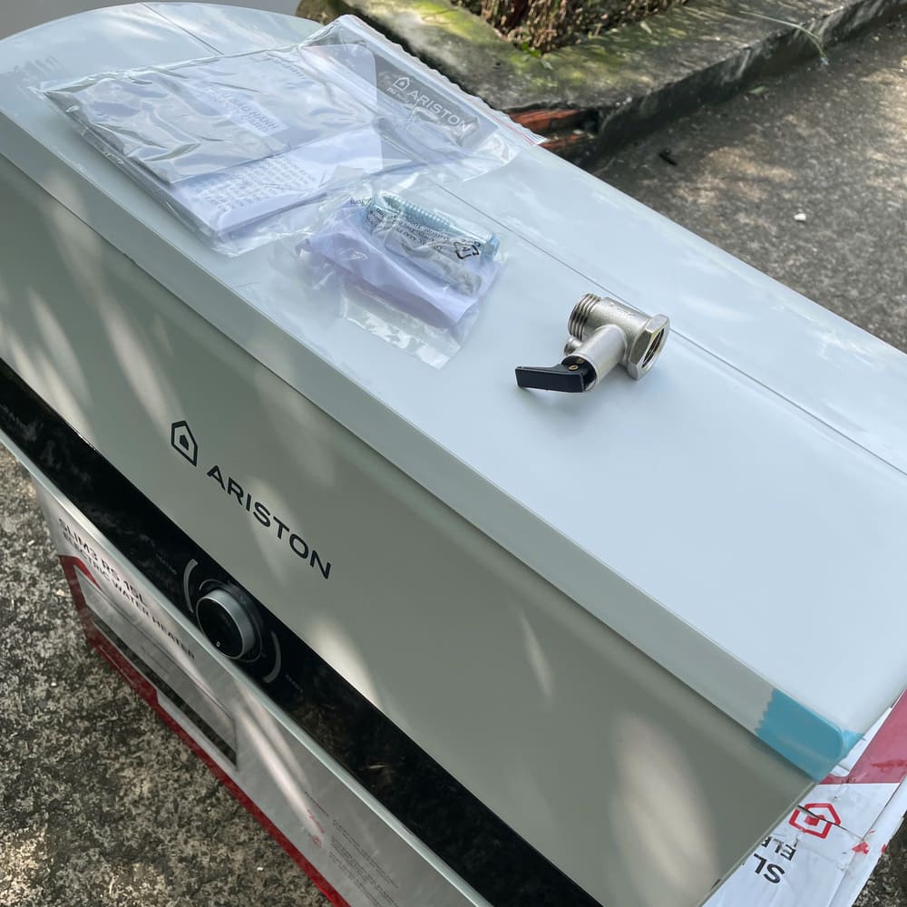 Máy nước nóng gián tiếp Slim3 RS Ariston