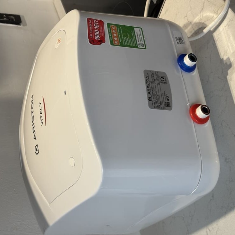 Máy nước nóng gián tiếp Vitaly Ariston